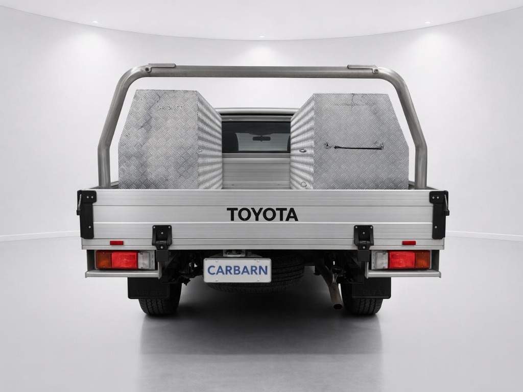 2021 Toyota Hilux Workmate rear exterior photo 2