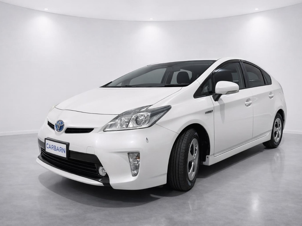 2013 Toyota Prius S Hybrid front exterior at Carbarn Lidcombe photo 2