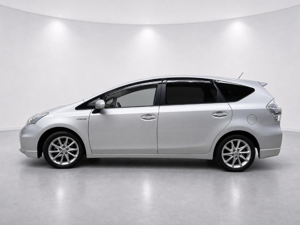 2013 Toyota Prius Alpha Hybrid 7 Seater side exterior