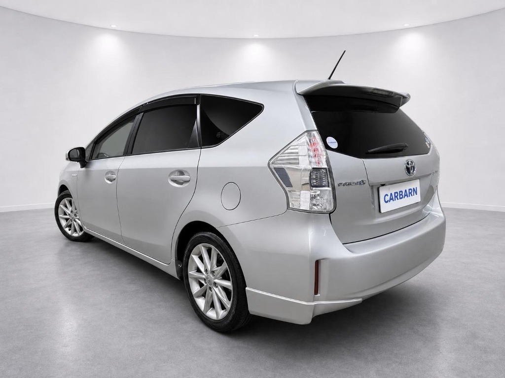 2013 Toyota Prius Alpha Hybrid 7 Seater rear exterior