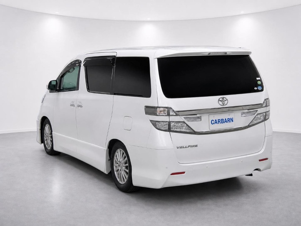 2014 Toyota Vellfire 2.4Z rear exterior