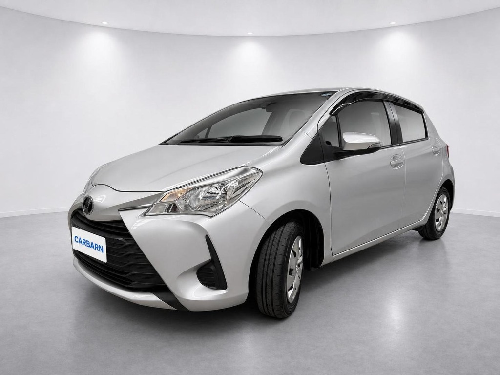 2018 Toyota Vitz F front exterior at Carbarn Lidcombe photo 2