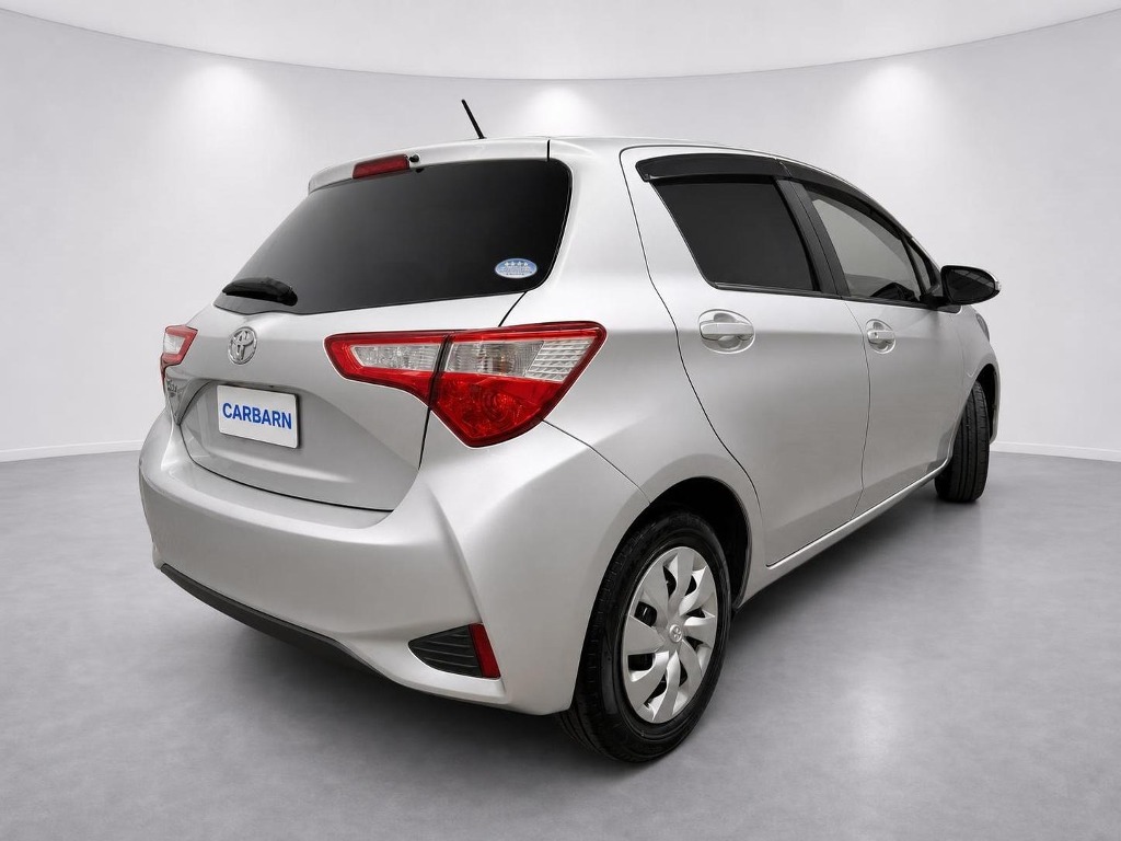 2018 Toyota Vitz F rear exterior photo 3
