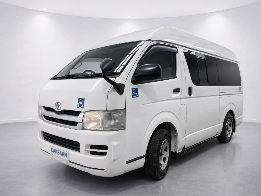 2008 Toyota Hiace 4WD front exterior at Carbarn Lidcombe photo 2