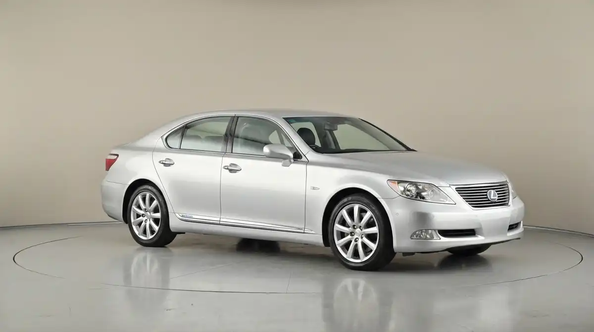 Lexus LS600h AWD UVF46 | Vehicle Import to Australia | Carbarn