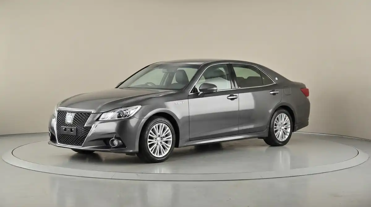 Import Toyota Crown Hybrid AZSH20 | Carbarn