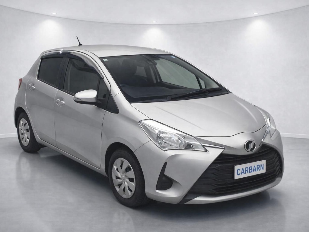 2018 TOYOTA Vitz F